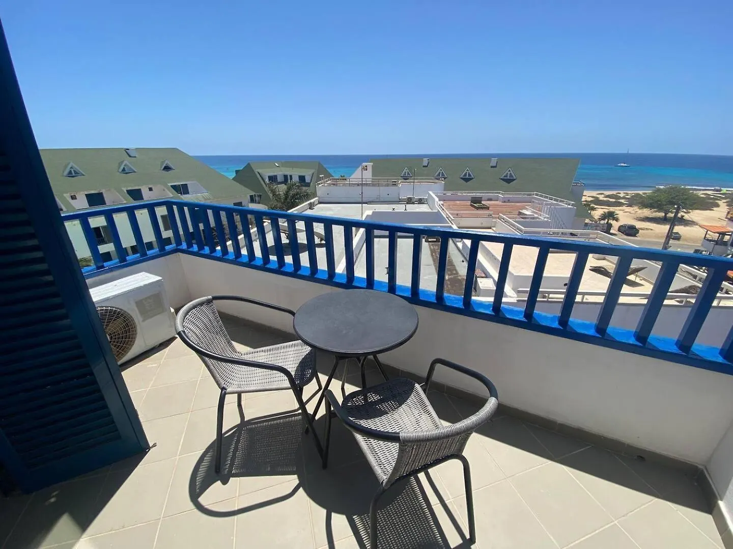 Apartment Leme Bedje Three Bedroom - By Bobbywashere Santa Maria