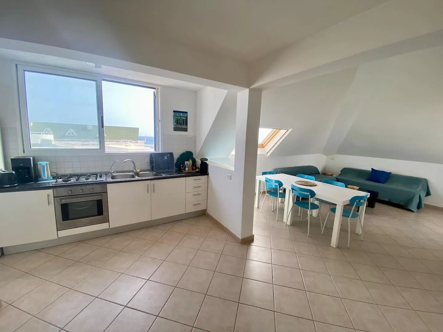 Leme Bedje Three Bedroom - By Bobbywashere Santa Maria 0*,  Cape Verde