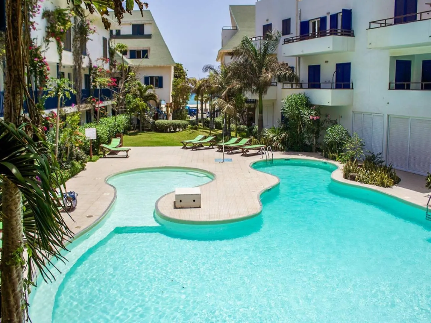 Leme Bedje Three Bedroom - By Bobbywashere Santa Maria Apartment